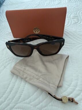 Tory Burch Brown Tortoiseshell Sunglasses with Orange Case